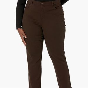 Nwt Gloria Vanderbilt amanda strech jeans plus size 18W.